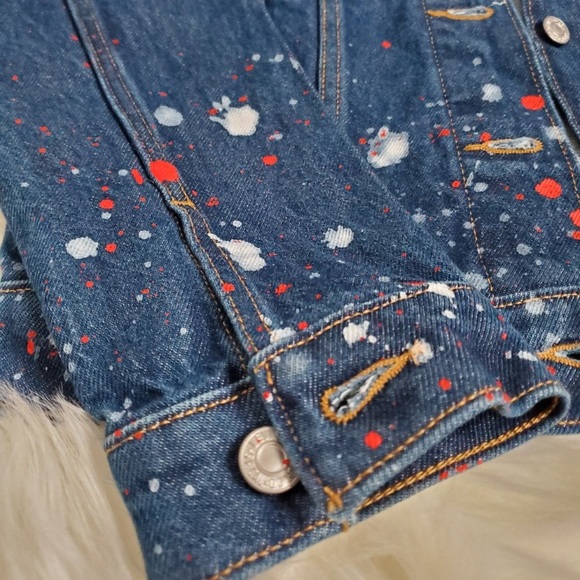 Levi’s limited edition Handmaids tale denim jacket - Picture 7 of 7